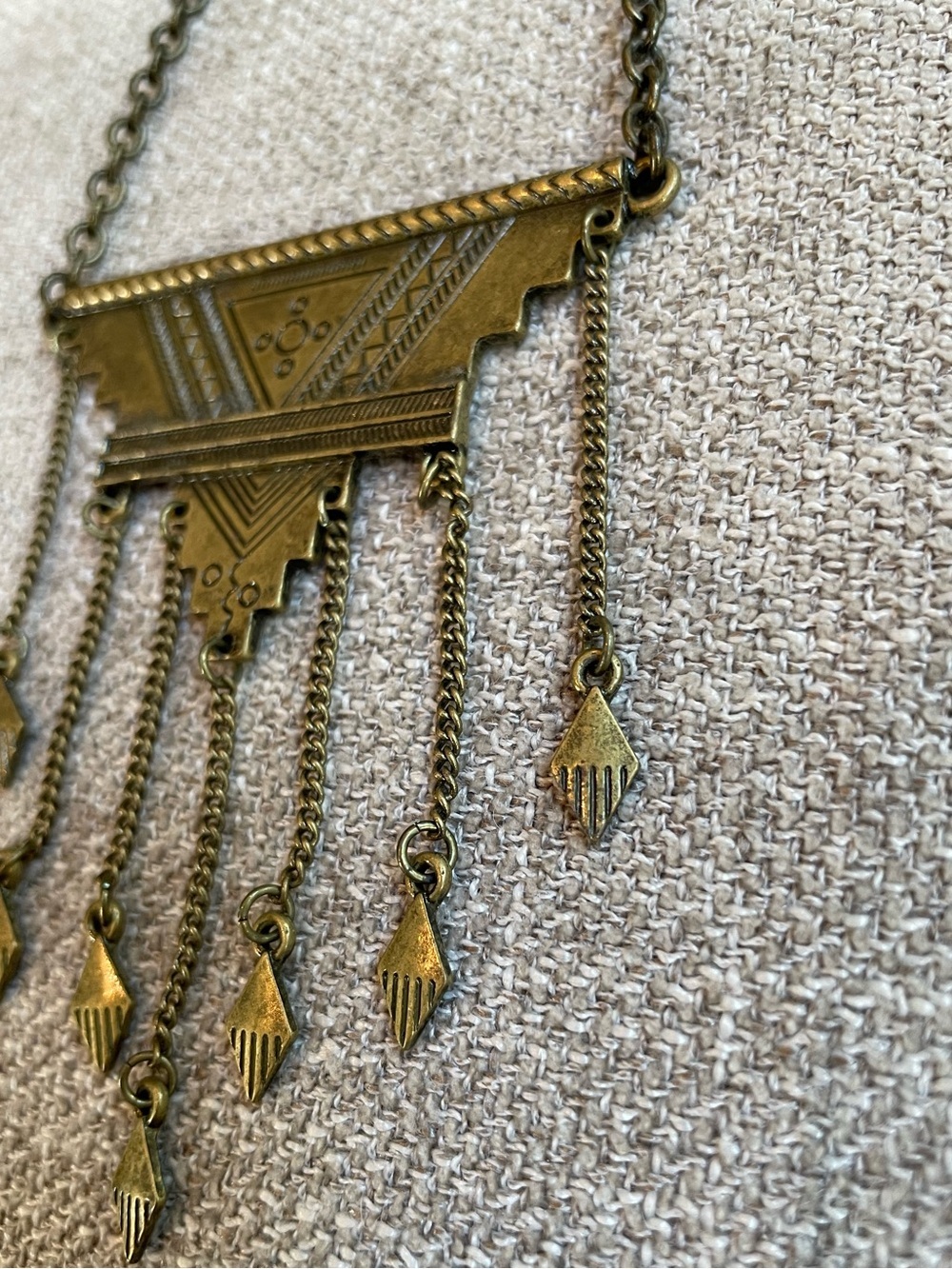 Brass Plated African Tribal Inspired Etched Pendant Diamond Dangles Necklace - Picture 5 of 11